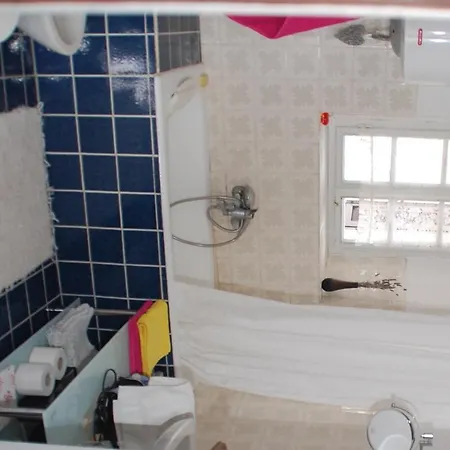 בית כפרי Carst House 13 Andreja