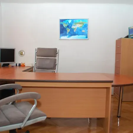 Carst House 13 Andreja בית כפרי *